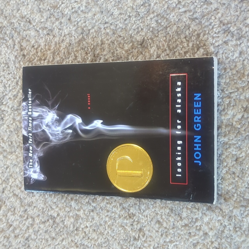 Looking For Alaska by John Green. Paperback Book
